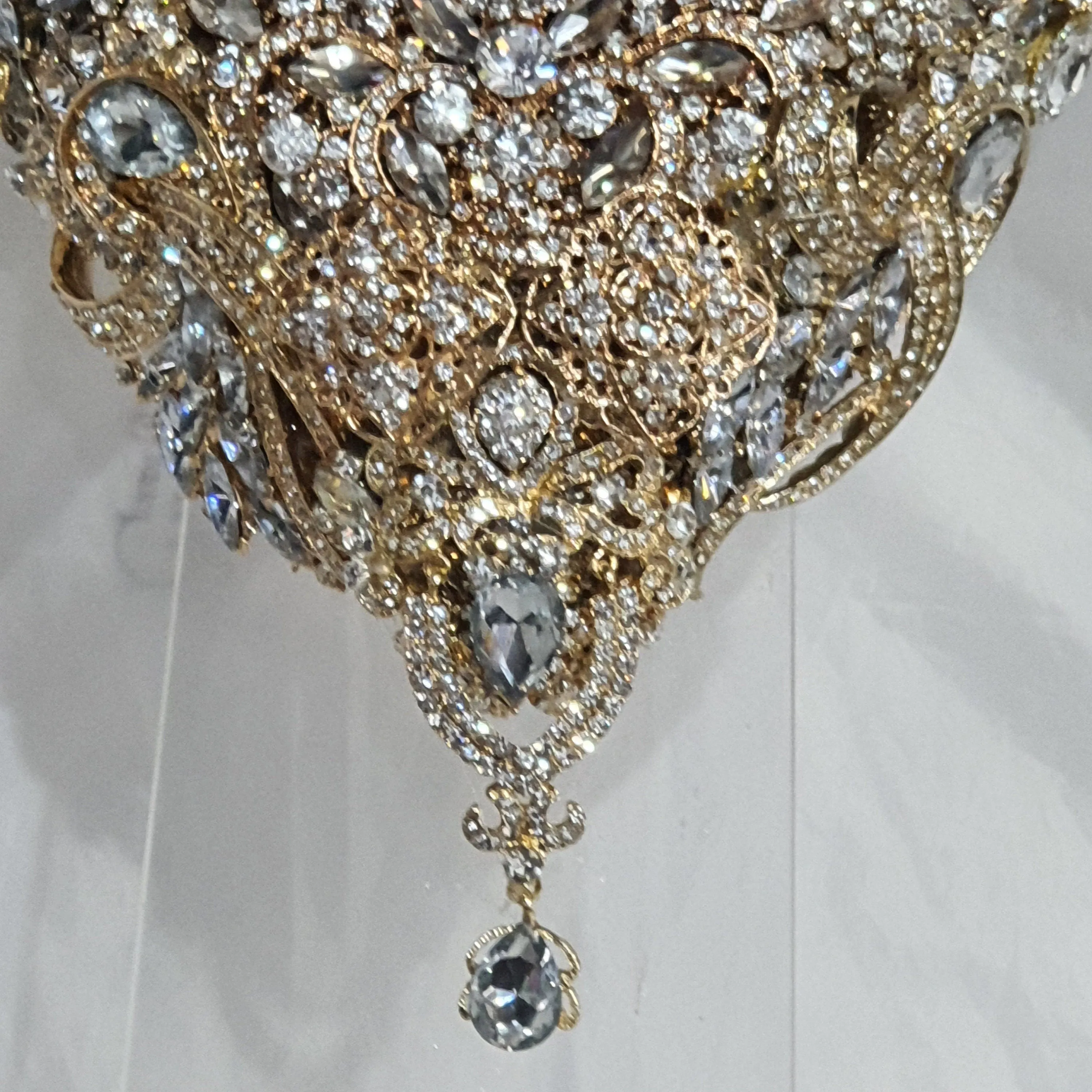 BROOCH BOUQUET Heart shaped brooch bouquet , gold jewel, valentine heart wedding bouquet. by Crystal wedding uk