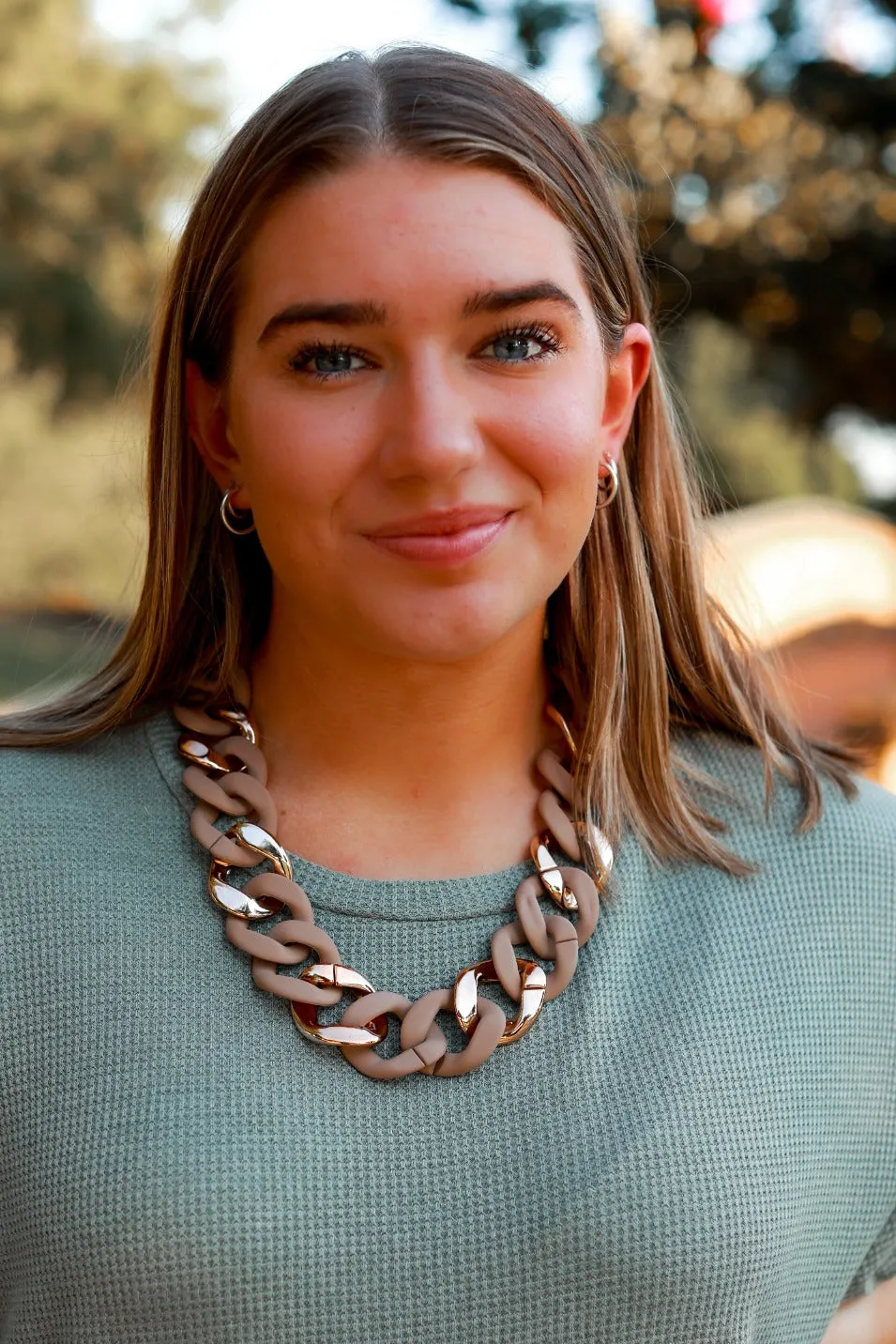 Flirt Alert tan and gold chain necklace