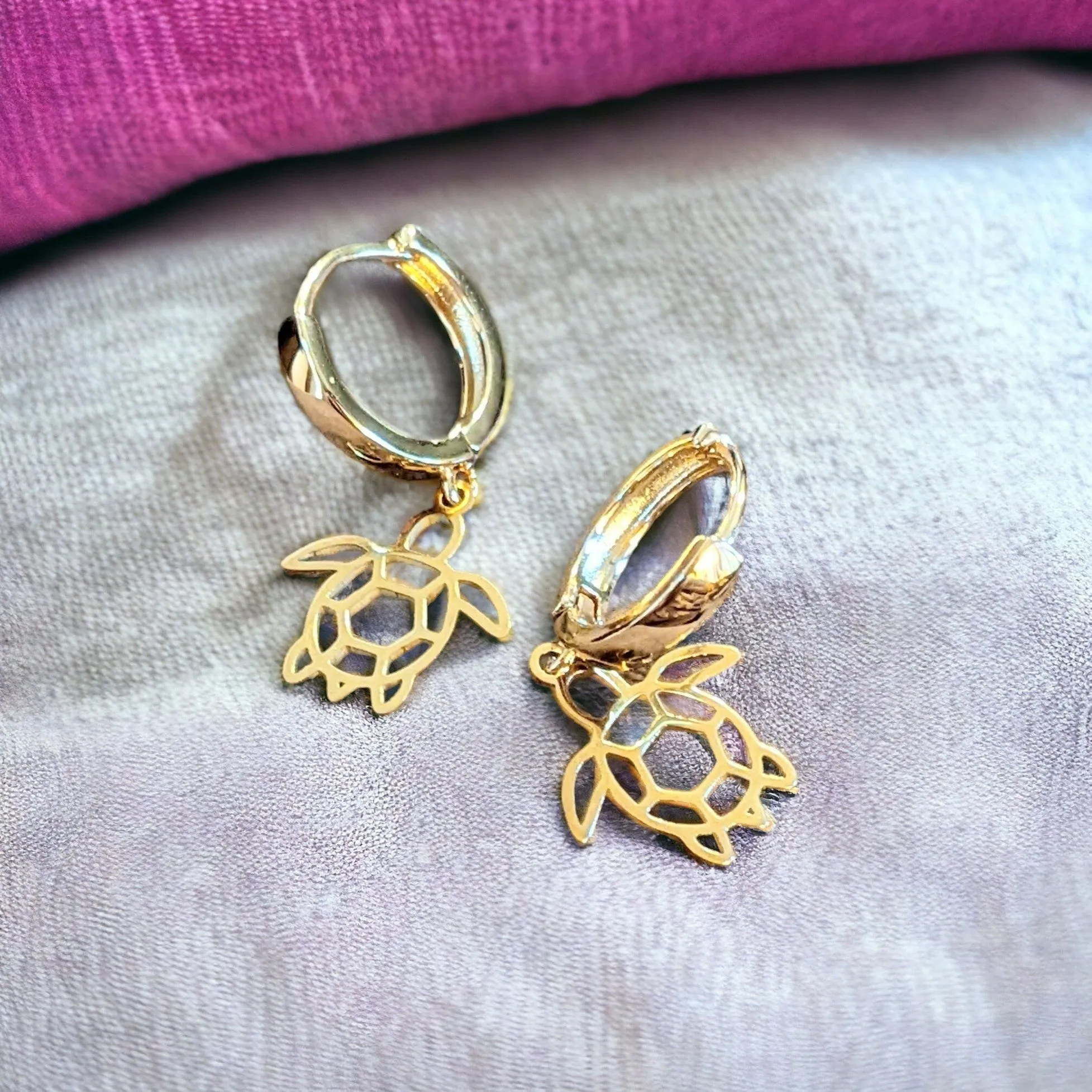 Gold Sea Turtle Hoop earrings, 16mm Hoop Drop