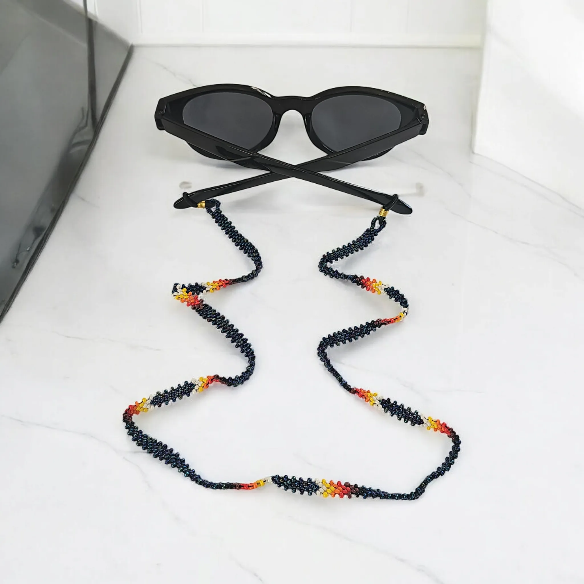 Handmade glasses  chain ( navy blue)