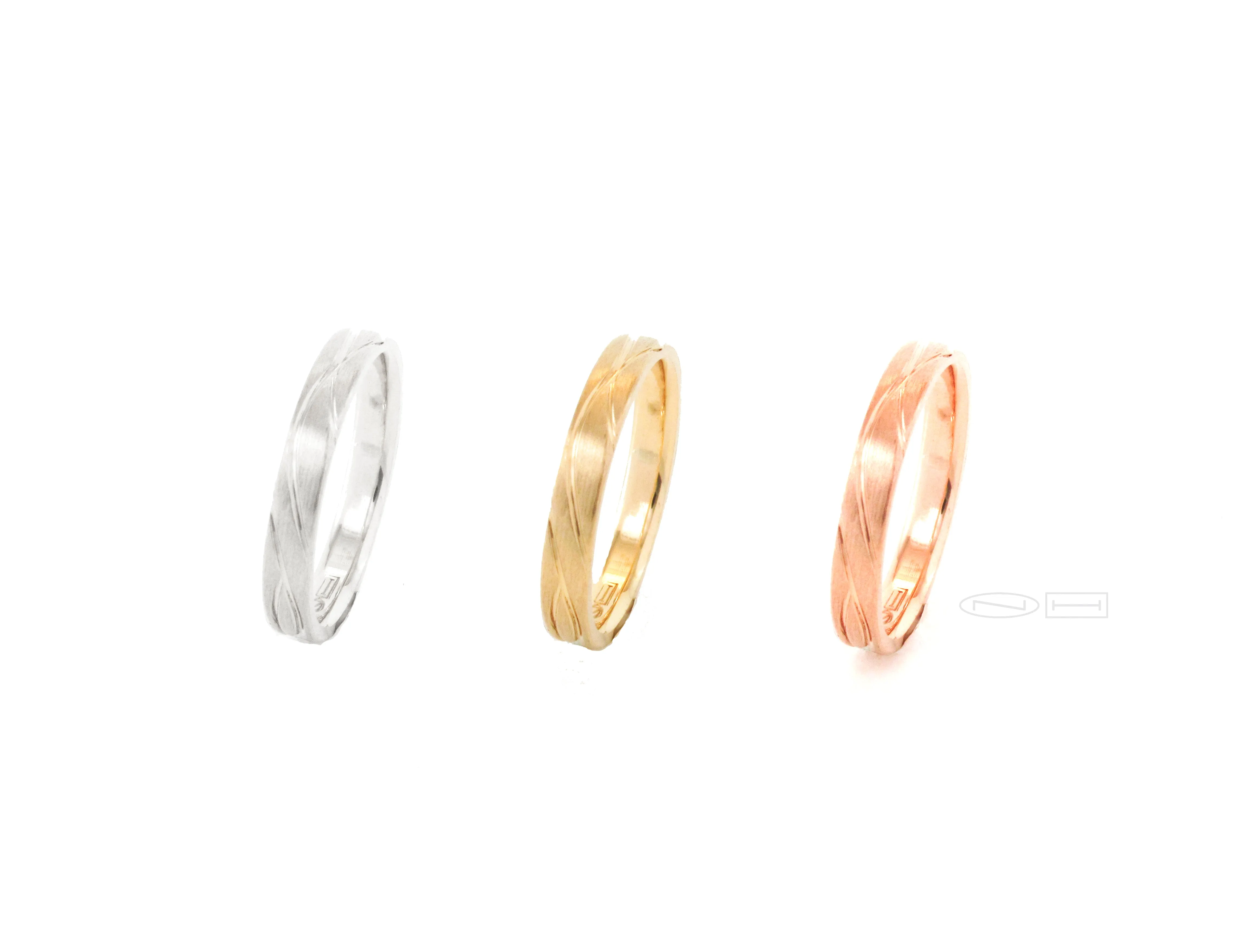 Organically you 3mm gold stacker