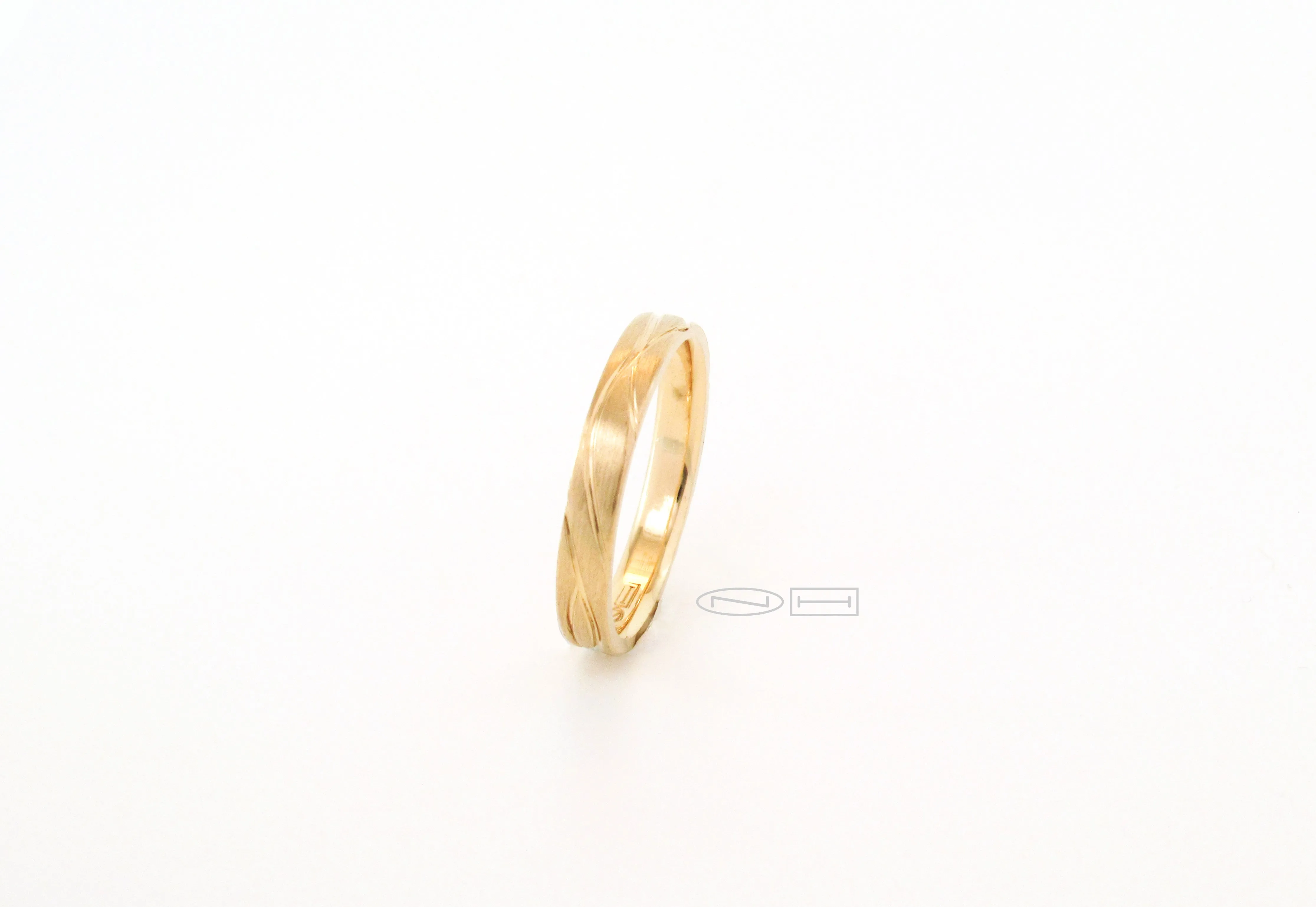 Organically you 3mm gold stacker