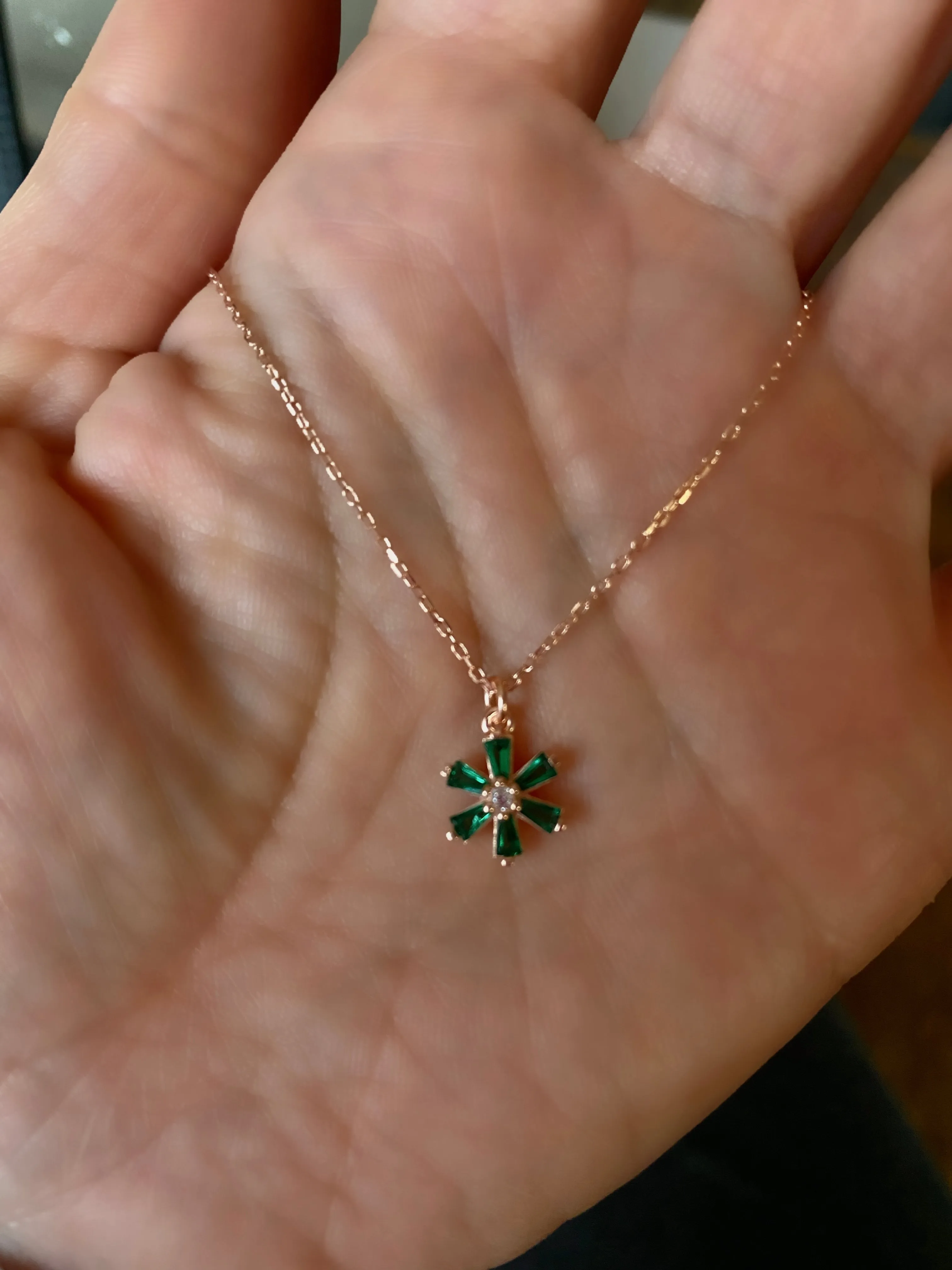 Pretty flower Necklaces with colourful stones