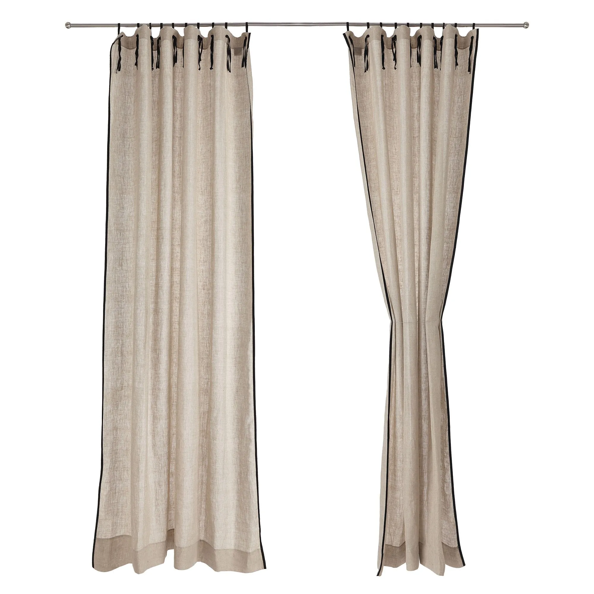 Rajula Curtain Set [Natural/Black]