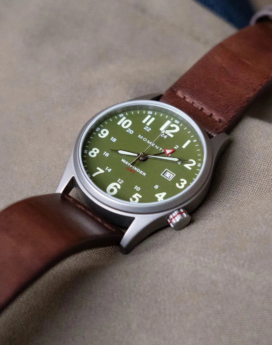 Wayfinder GMT [40mm] - Green